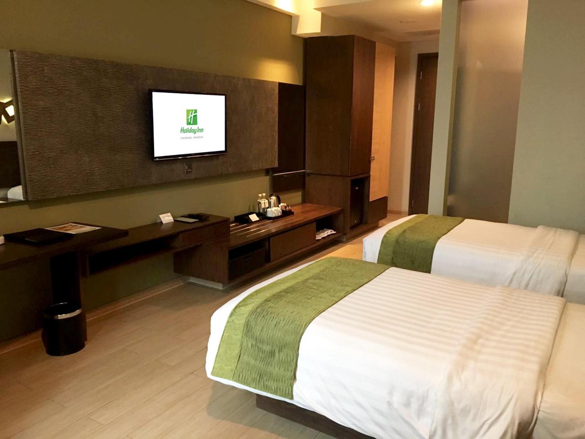 Holiday Inn Cikarang Jababeka By Ihg Exterior photo